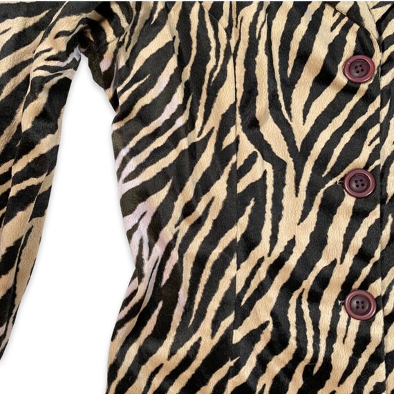 2000s Brown and Tan Zebra Print Statement Jacket - image 9