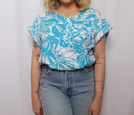 Aqua Aloha Print blouse - image 4