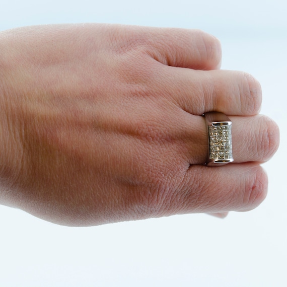 14k White Gold Ring with Invisible Set Princess C… - image 6