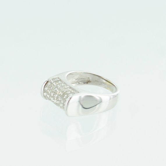 14k White Gold Ring with Invisible Set Princess C… - image 4