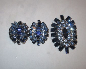Vintage stunning KRAMER of NY Blue rhinestone  Pin & Earrings