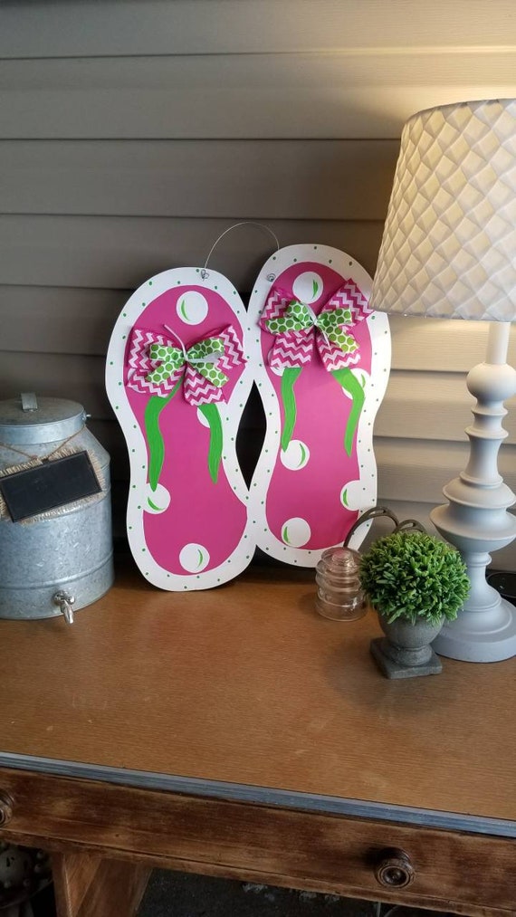 Items similar to Flip flop door hanger on Etsy