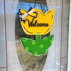 Tulip door hanger