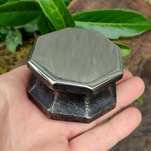 MADE TO ORDER Little octagonal anvil 930g/2lb Jewelers anvil, table anvil, mini swage block