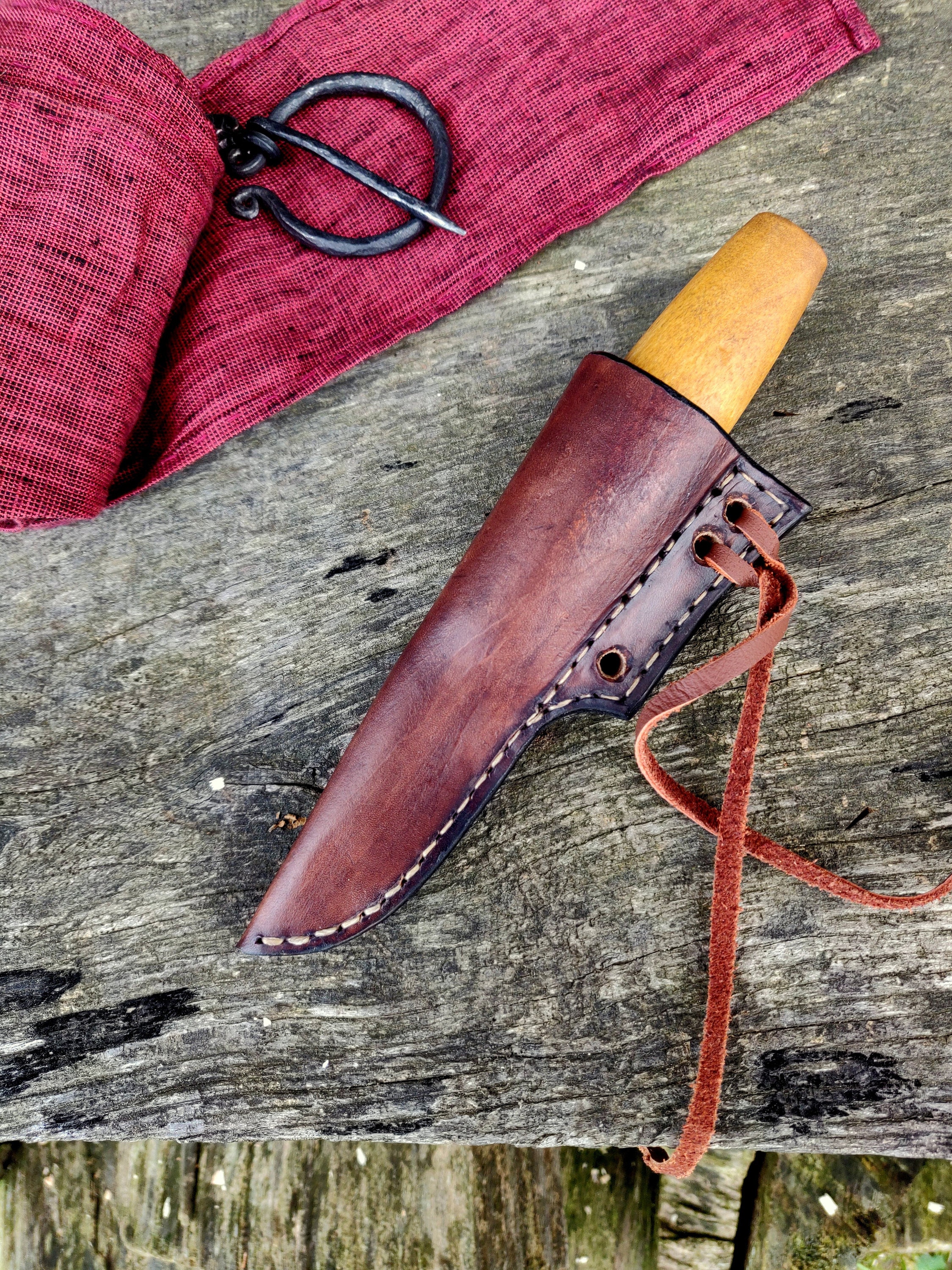 tutorial] knife Leather sheath (for a mora) - my advice for getting  started! - cosmikvratch 