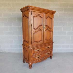 Thomasville Oak French Country Louis XV Style Wardrobe Chest (shipping is not free)