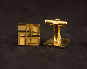 Vintage gold tone bevel design cuff links (SIN 023)