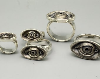 Eye See You, Plateau, anillo de ojo esculpido en plata esterlina, hecho a medida en cualquier tamaño.