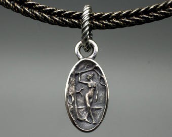 Dríada de roble, colgante, plata de ley, hecho a medida.