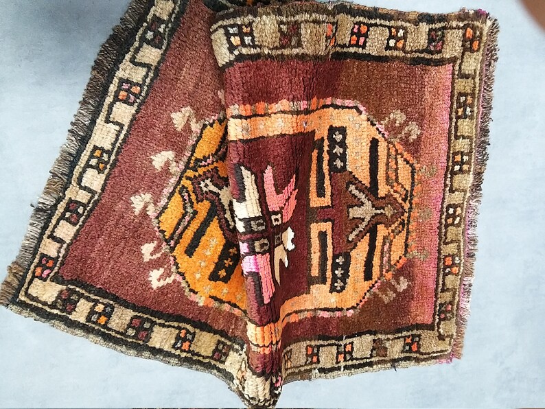 58x82cm Homedecor small tribal rug bedside rug,handmade rug,tribal rug,vintage rug,Turkish rug,accent rug,ethnic rug,doormat 23/'/'x32/'/'