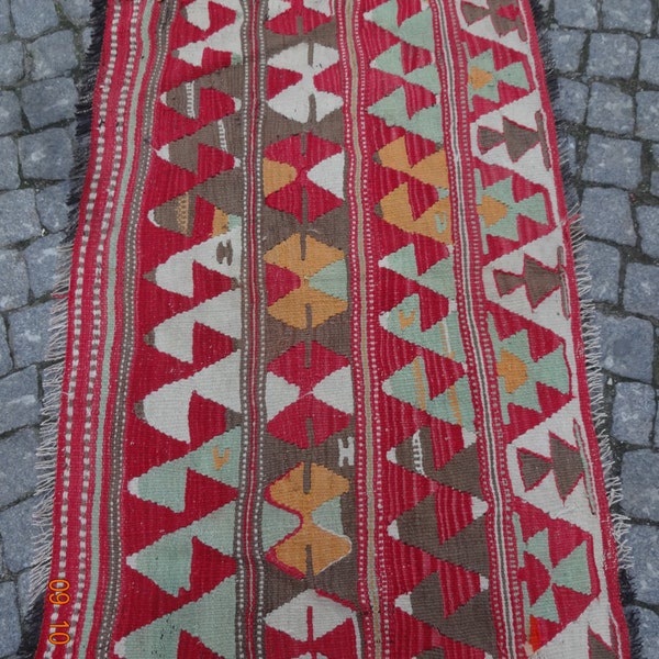 Tribal kilim rug,32x48 in.-82x122cm ref.n.:214