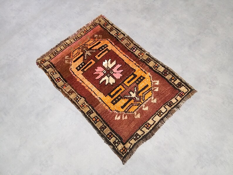 58x82cm Homedecor small tribal rug bedside rug,handmade rug,tribal rug,vintage rug,Turkish rug,accent rug,ethnic rug,doormat 23/'/'x32/'/'
