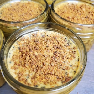 Bijenbrood, rauwe honing, bijenpollen, propolis, koninginnengelei, bijenbrood in wilde bloemenhoning, rauwe wilde bloemenhoning