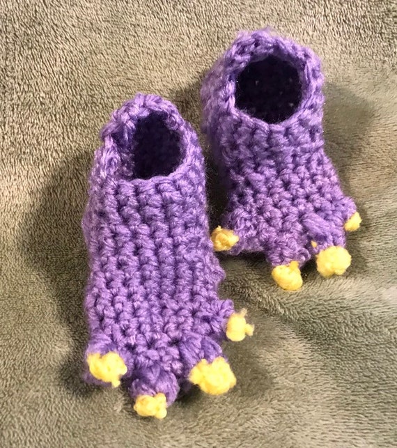 purple infant shoes