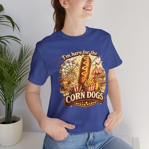 Ik ben hier voor de corn dogs! T-shirt | Kermis T-shirt