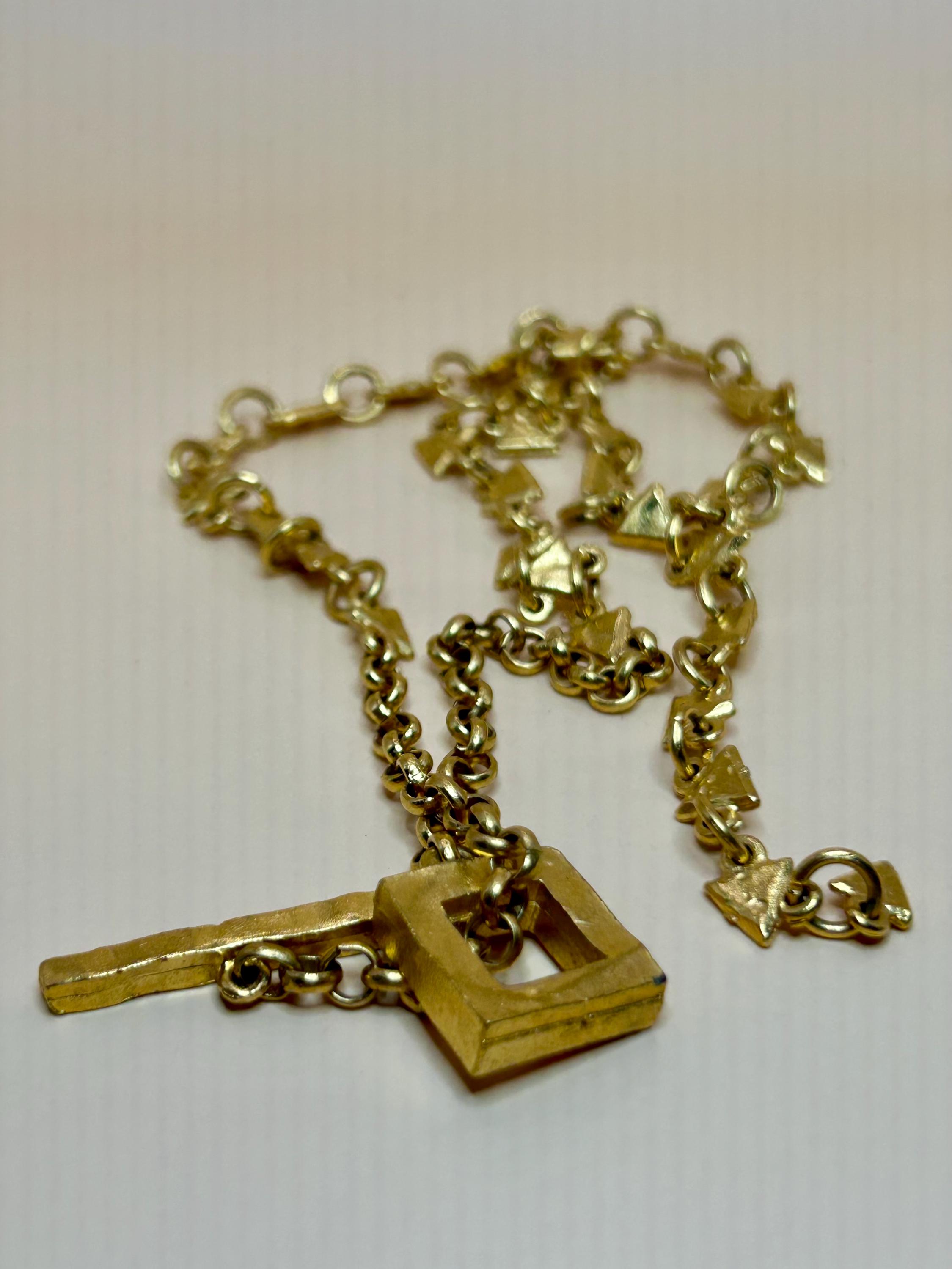 Pendentif Biche De Bere - Créateur Français, étain Doré, Pièce Numérotée