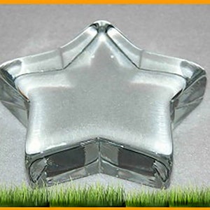 4 1/2 Inch Star Flat Back Crystal Paperweight-Star Crystal Paperweight for Decoupage, Decorate Crystal Star Glass Paperweight, Engrave, Etch