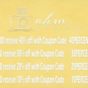 Puede incluir: Un fondo amarillo con texto blanco que dice "ahm PHOTOGRAPHY". El texto debajo dice "Gasta 100 &euro; y recibe un 40% de descuento con el c&oacute;digo de cup&oacute;n 40PERCENTOFF100", "Gasta 70 &euro; y recibe un 30% de descuento con el c&oacute;digo de cup&oacute;n 30PERCENTOFF70", "Gasta 40 &euro; y recibe un 20% de descuento con el c&oacute;digo de cup&oacute;n 20PERCENTOFF40", y "Gasta 20 &euro; y recibe un 10% de descuento con el c&oacute;digo de cup&oacute;n 10PERCENTOFF20".