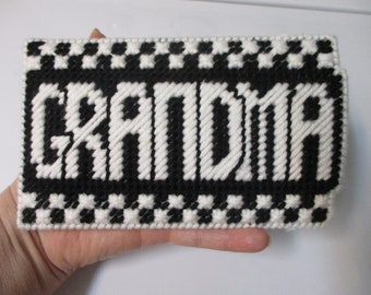 Plastic Canvas Grandma Eyeglasses Case-Handmade Plastic Canvas-Plastic Canvas Eyeglasses Case