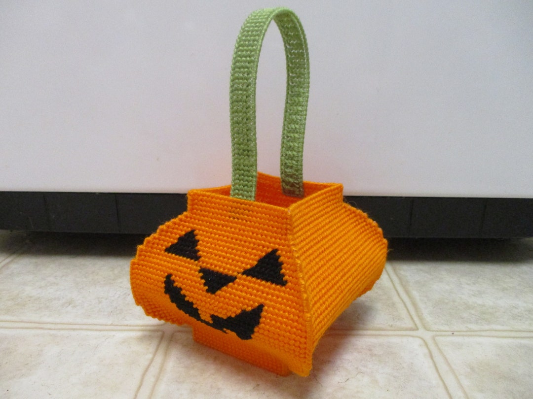 Plastic Canvas Jack O Lantern Basket-handmade Plastic Canvas-plastic ...