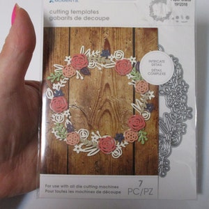 Momenta Floral Wreath Die Set-Spring Dies Set