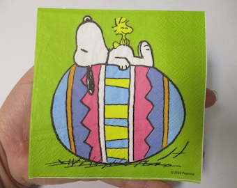 2-Peanuts Easter Cocktail Decoupage Napkins-Snoopy Easter Decoupage Napkins-Snoopy On An Egg Napkins-Easter Decoupage Napkins