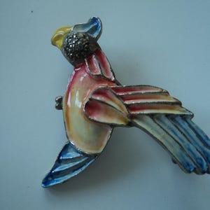 Vintage Enamel parrot brooch