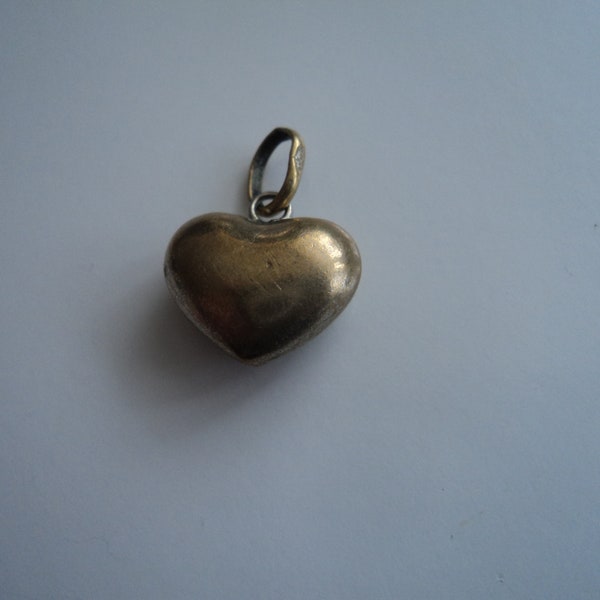 Links of London small heart pendant