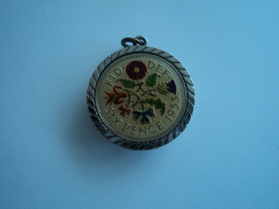 Queen Elizabeth ll DEF six pence 1955 silver coin pendant