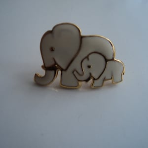 CMK small enamel elephant brooch