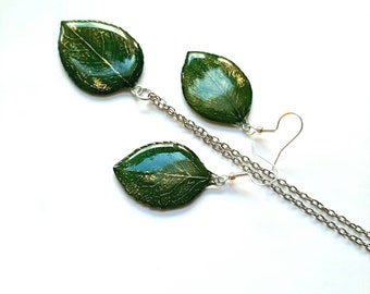 Natural leaves jewelry set made of real rose leaf and epoxy resin, green plant earrings pendant gift, nature lovers organic design Amsterdam