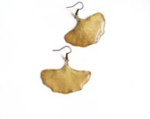 Autumn gold real ginkgo leaves earrings, fall plant natural dangle jewelry for mom, sister and girlfriend