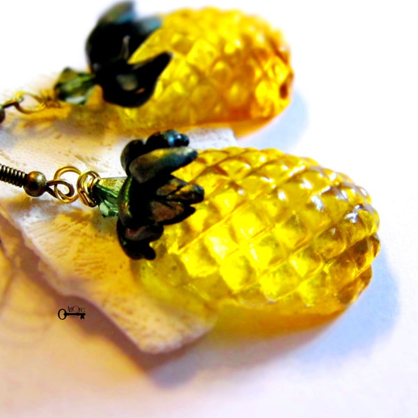 Yellow Pineapples Earrings, Handmade from Resin with handmade Green Leaves from Polymer Clay, Pineapple, Fruits, Yellow Pineapple, Resin