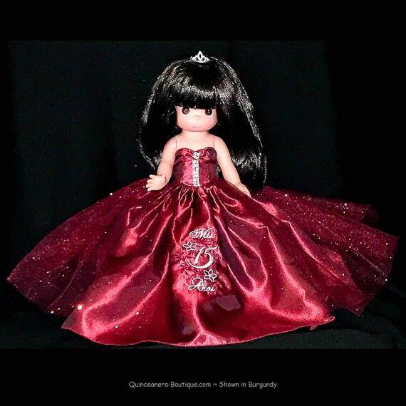 Muñeca de quinceañera Precious Moments II