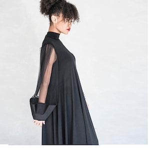 One-Shoulder-Schwarz-Maxikleid, Goth-Abendkleid mit schieren Ärmeln