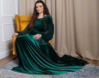 Emerald Green Velvet Ren Faire Dress, Maxi Renaissance Dress, Medieval Dress, Ren Faire Costume, Velvet Dress with Train, Maternity Gown