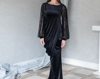 Black Velvet Witchy Gown With Sequin Sleeves Halloween Adult Costume - Gothic Vampire Costume For Women - Dark Fantasy Gown For Cosplay