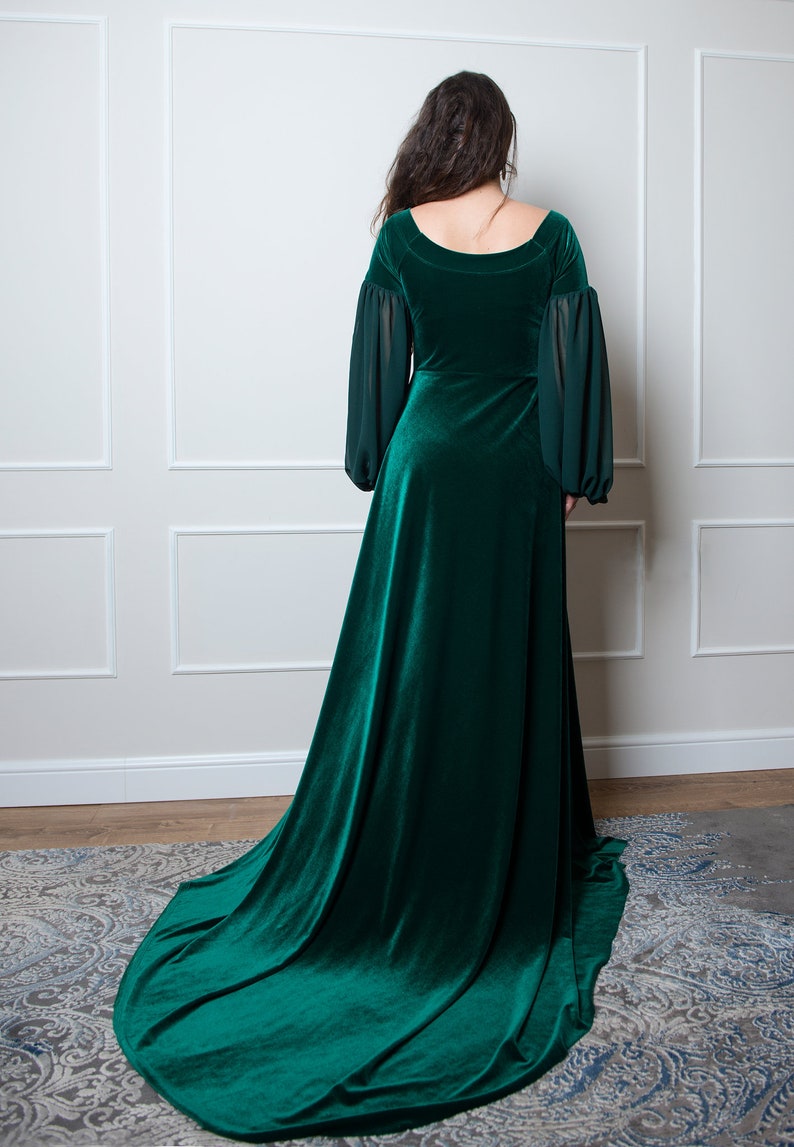 Emerald Green Velvet Ren Faire Dress, Maxi Renaissance Dress, Medieval Dress, Ren Faire Costume, Velvet Dress with Train, Maternity Gown image 7