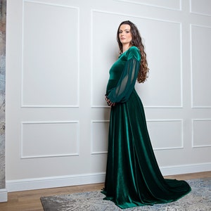 Emerald Green Velvet Ren Faire Dress, Maxi Renaissance Dress, Medieval Dress, Ren Faire Costume, Velvet Dress with Train, Maternity Gown image 5