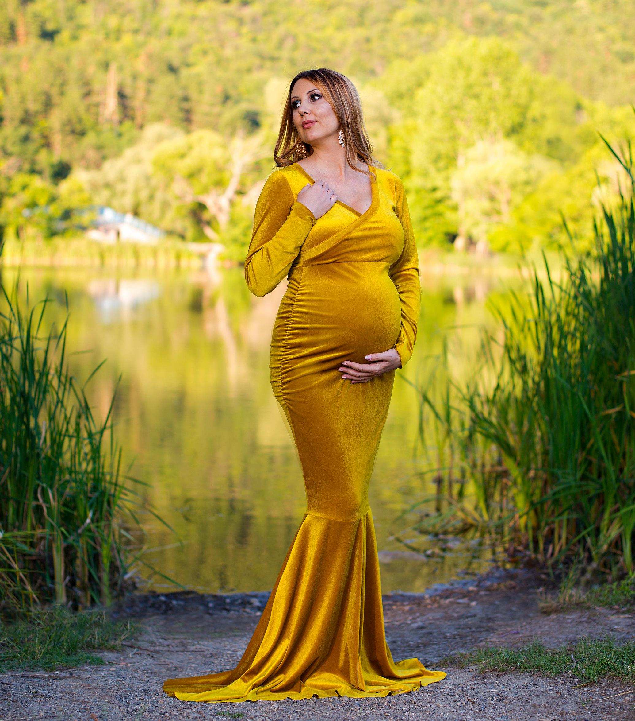 yellow baby shower dress Oyang Women's Maternity Short Sleeve Dress Smocked Crew Neck Casual Tiered Midi Dress Baby Shower Photoshoot Yellow 2XL