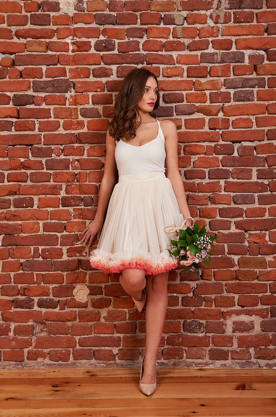 Short flowy hotsell skirts reviews