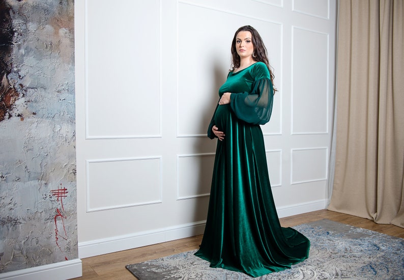 Emerald Green Velvet Ren Faire Dress, Maxi Renaissance Dress, Medieval Dress, Ren Faire Costume, Velvet Dress with Train, Maternity Gown image 4