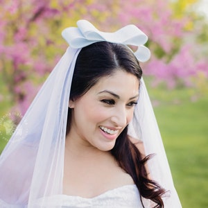 Anna Blair Bow Veil in Powder Blue