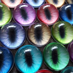 PREMADE - Costume / Fursuit Eyes - 1 - 1.5 - Acrylic 3-D Follow Me Affect Eyes  - Slit V2