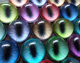 PREMADE - Costume / Fursuit Eyes - 1 - 1.5 - Acrylic 3-D Follow Me Affect Eyes  - Slit V2