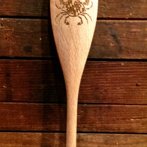 Maryland Flag Crab Engraved Wooden Spoon image 2