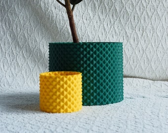 PYRAMID Plant pot | Plant based plastic | Eco-Friendly | 3D Printed | Planter