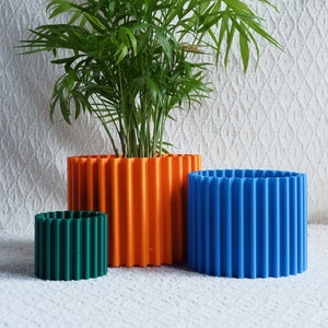 CURLY WURLY Plant pot Plant based plastic Eco-Friendly 3D Printed Planter image 1