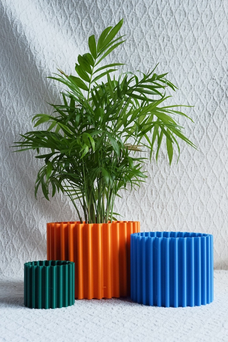 CURLY WURLY Plant pot Plant based plastic Eco-Friendly 3D Printed Planter image 1