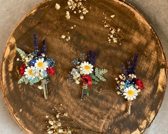 Folk flower boutonnieres Meadow wedding buttonhole Bestman Groom corsage Jacket lapel Flower accessories Daisy and poppy boutonniere Magaela